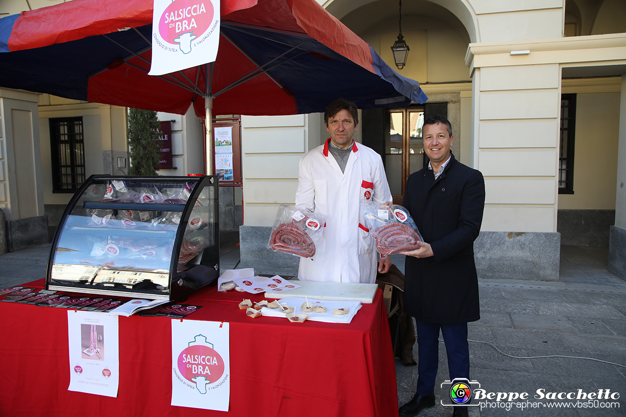 VBS_6682 - Fiera Storica di San Giuseppe 2024 - Alla Corte del Vino Barbera...la Salsiccia di Bra.jpg